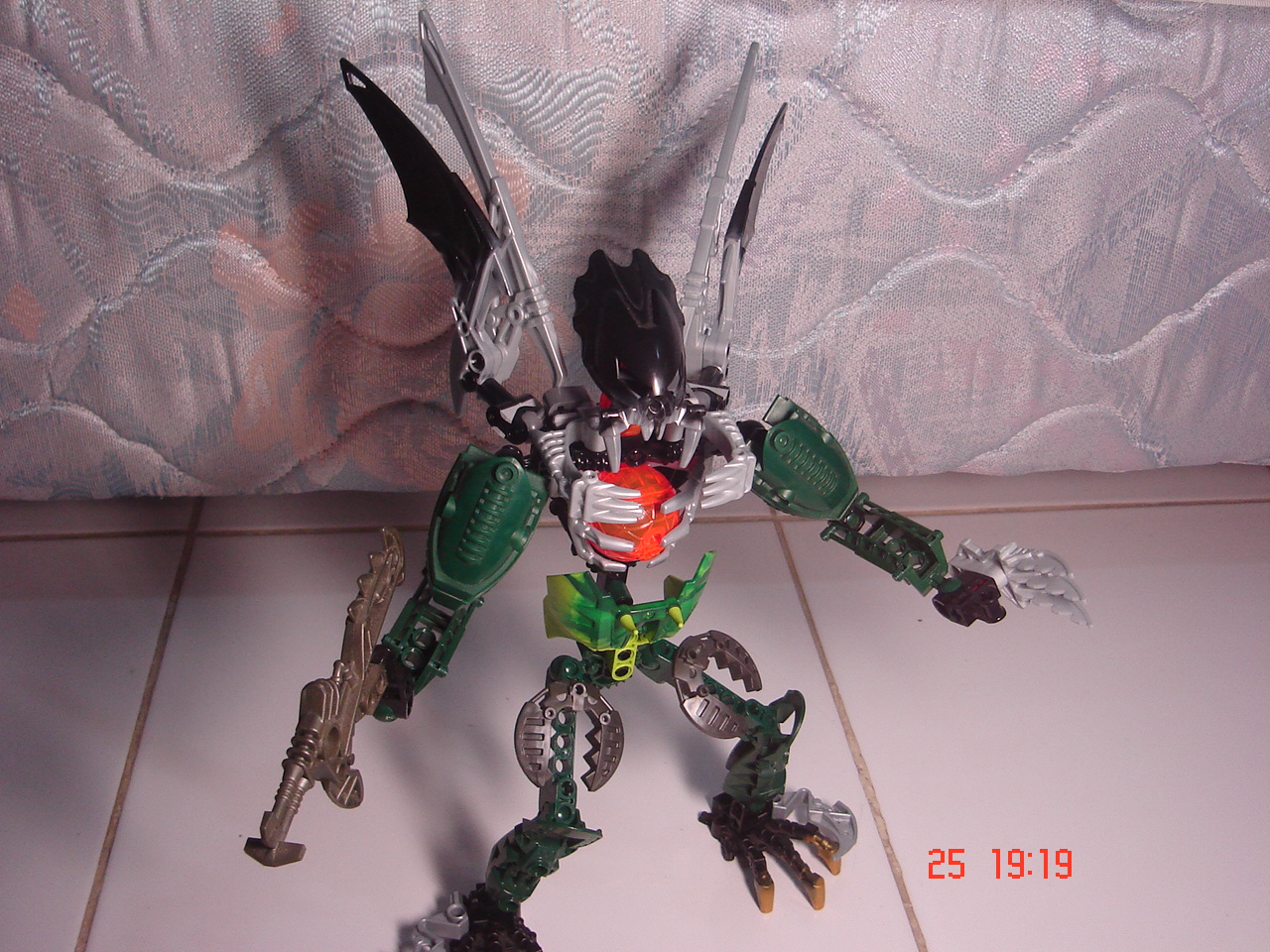 makuta_vixpic.jpg