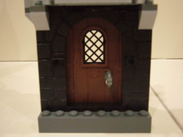 13_rear_left_tower.jpg