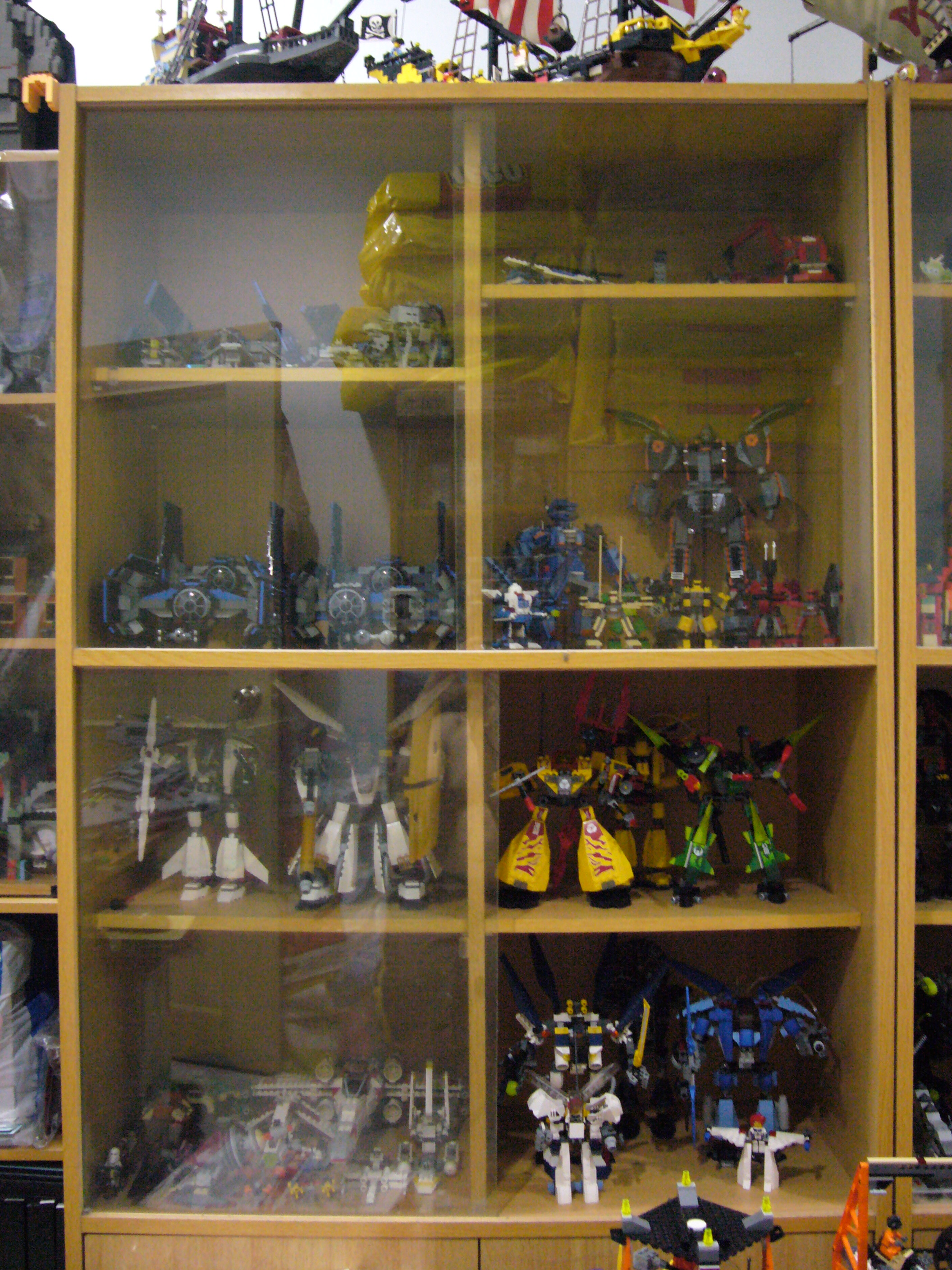 02_shelf_inside2.jpg