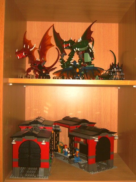 9_dragons_from_viking_n_train_shed.jpg
