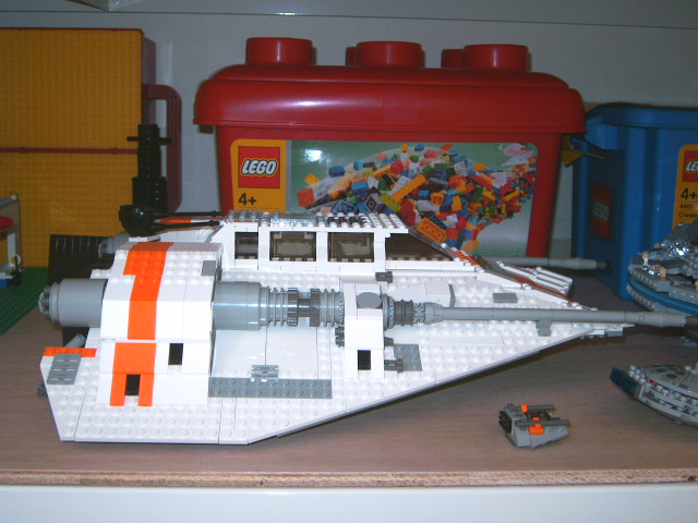 7_rebel_snowspeeder.jpg