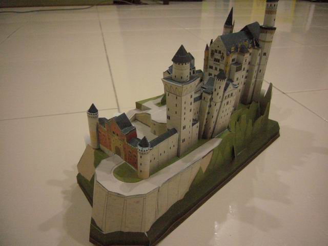 papermodel2.jpg