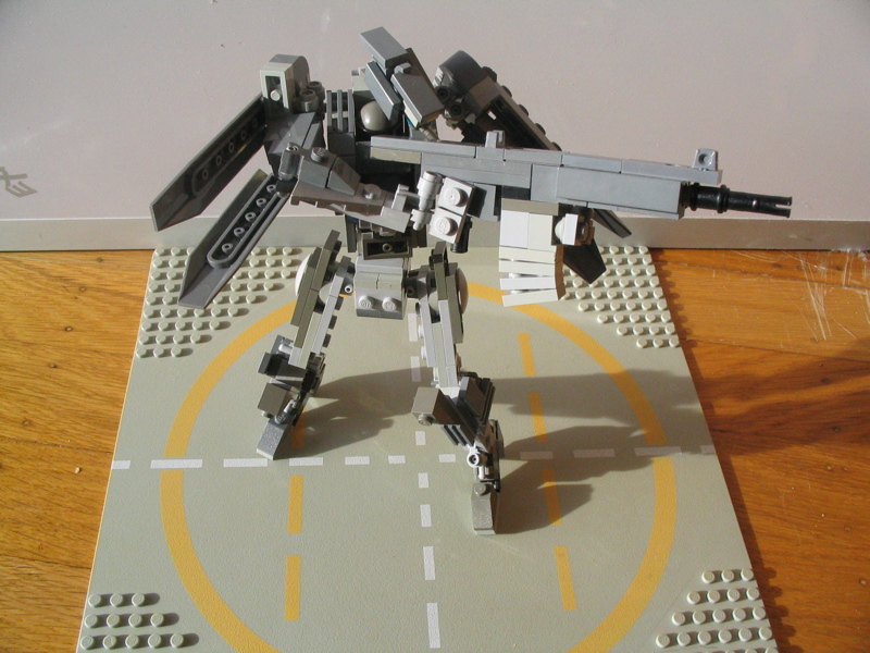 mecha_003_spotter_-_03.jpg