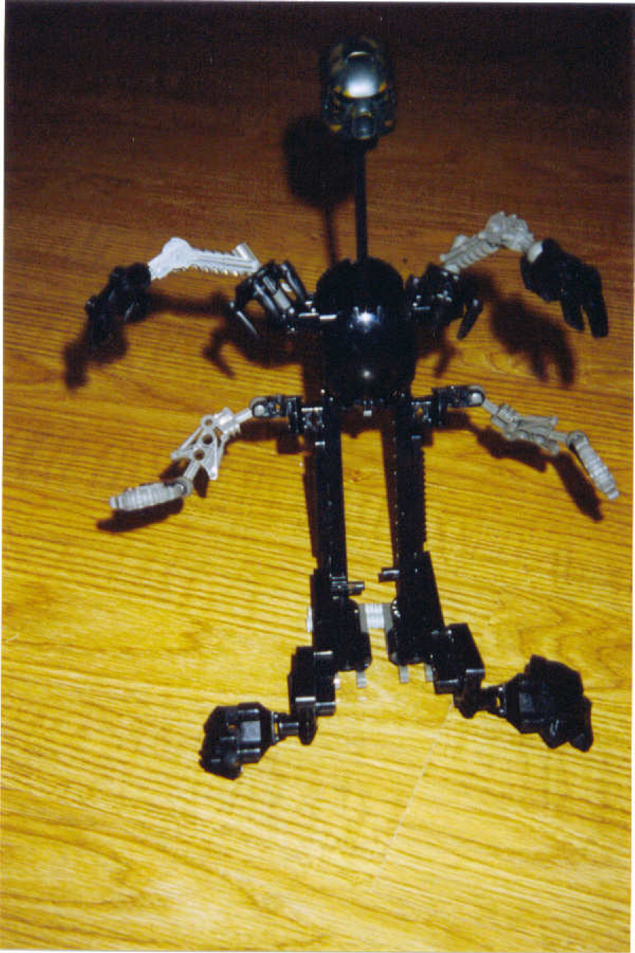 makuta1.jpg