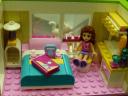 38-p1040730-bedroom.jpg
