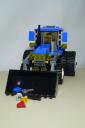 p1100113-tractor.jpg