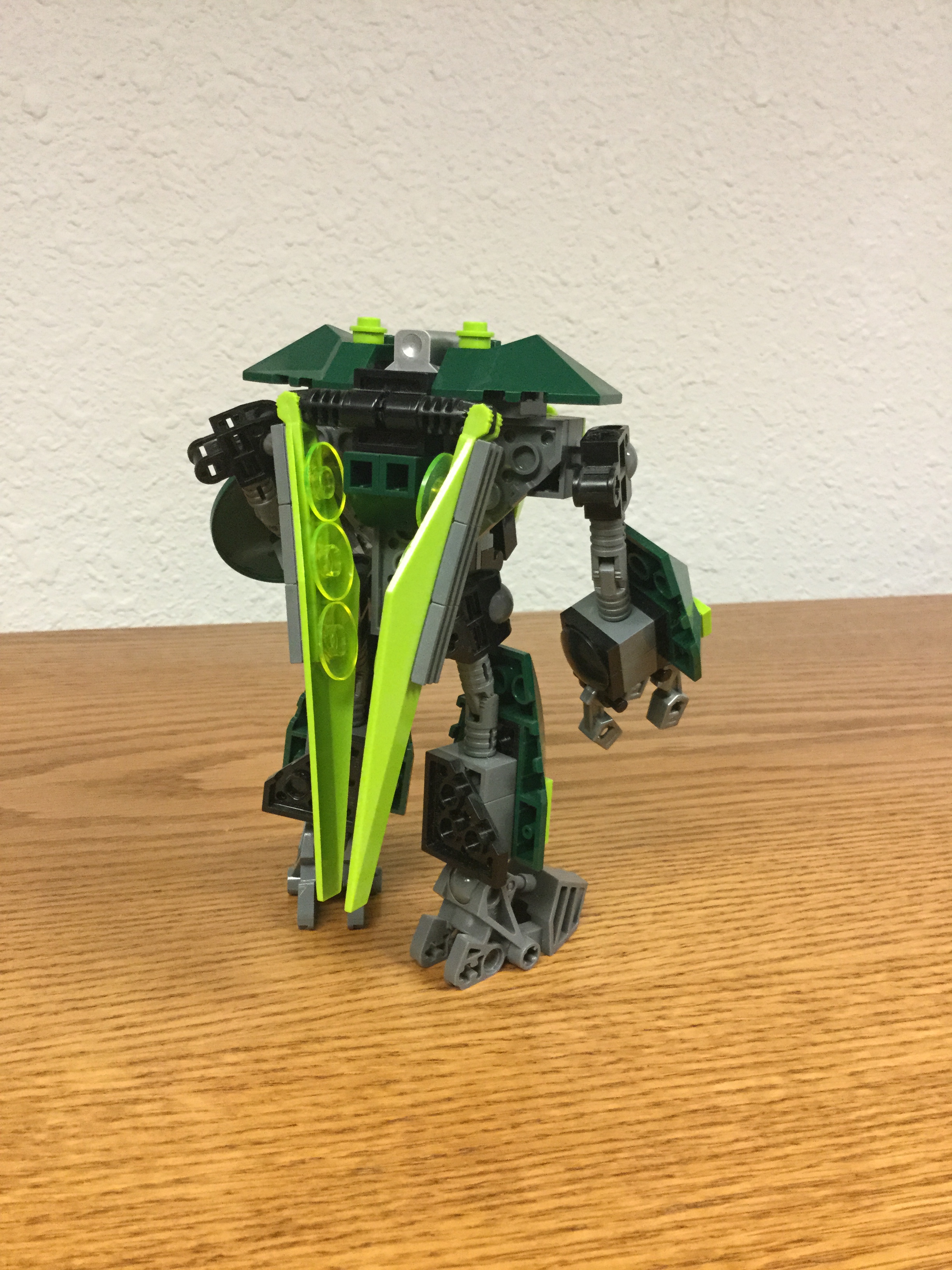 hulk_mech_back1.jpg