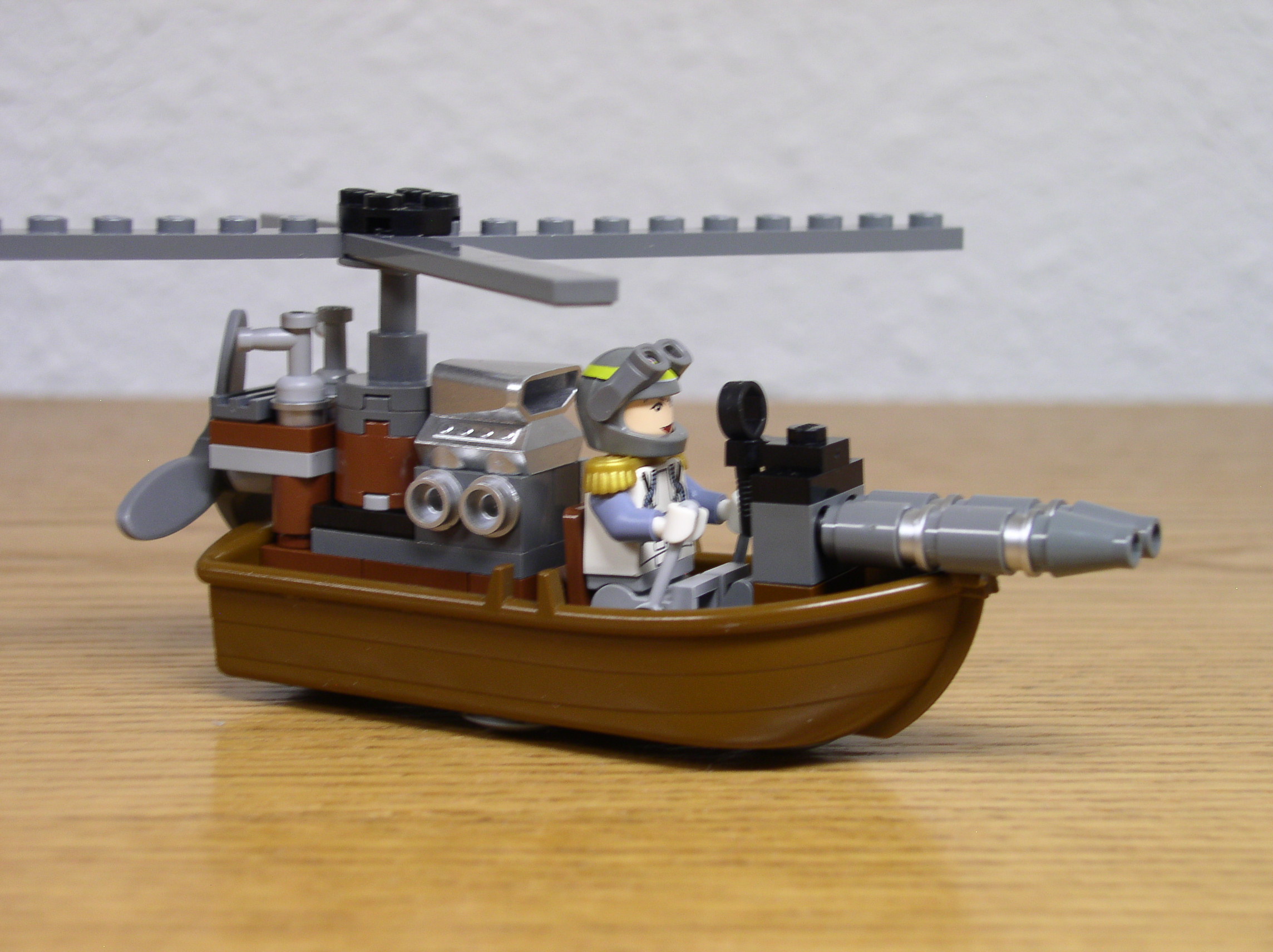 flying_gunboat1.jpg