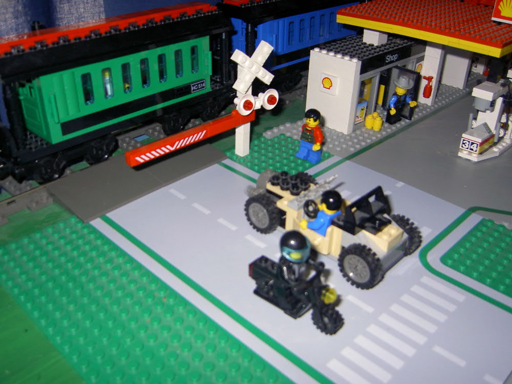 railroad-crossing.jpg