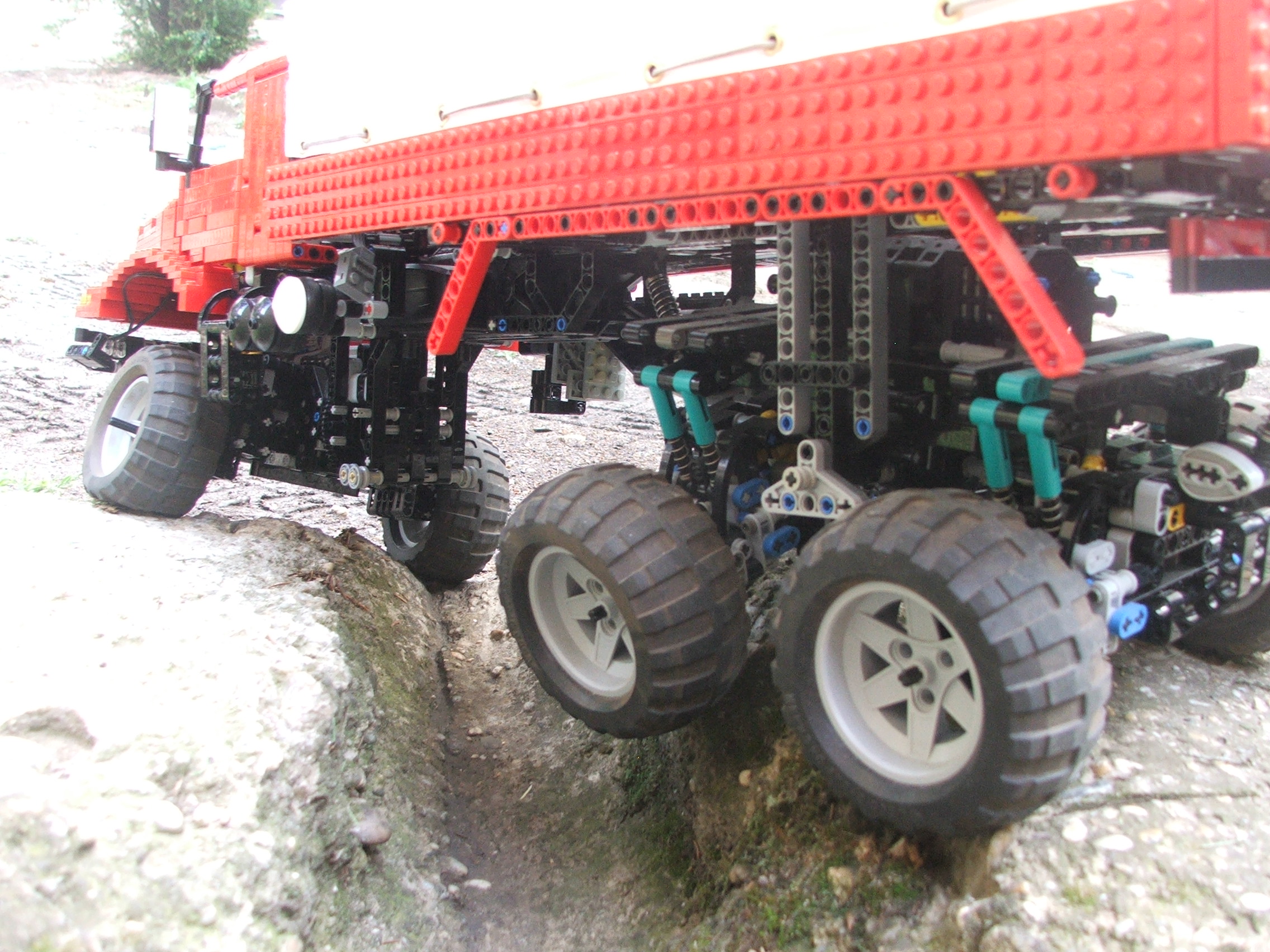 mercedes-benz_zetros_2733_23.jpg