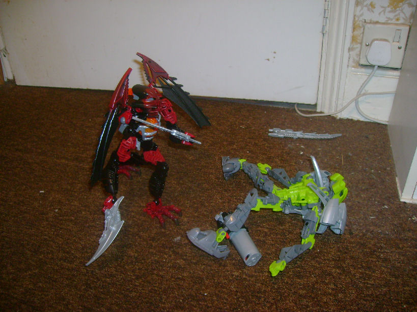 makuta_attack.jpg