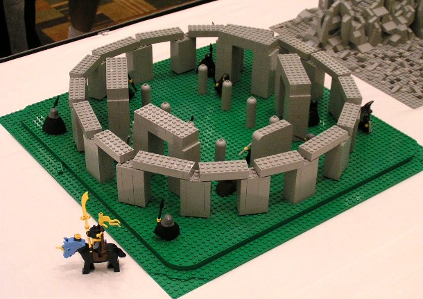stonehenge2.jpg