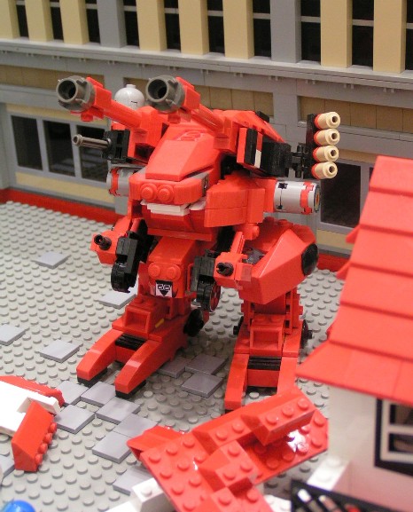 red_mecha.jpg
