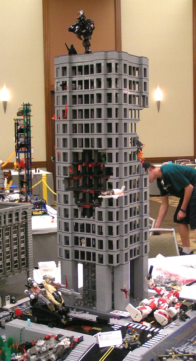 tall_bombed_out_building1.jpg