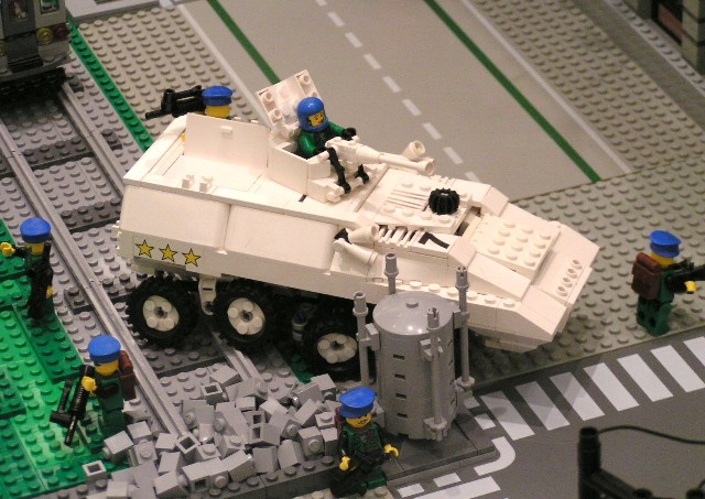 white_7_tank.jpg