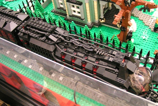 black_scieney_weirdo_train.jpg