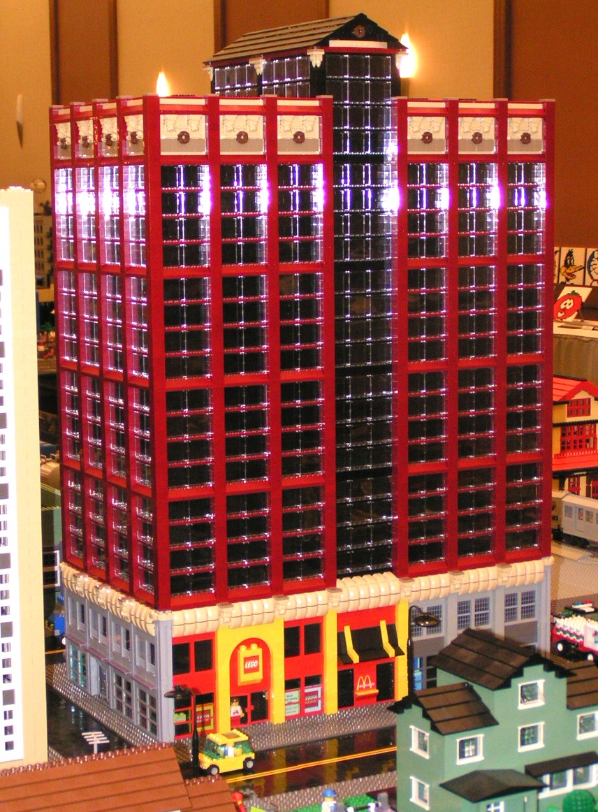 dark_red_window_building_-_flash1.jpg