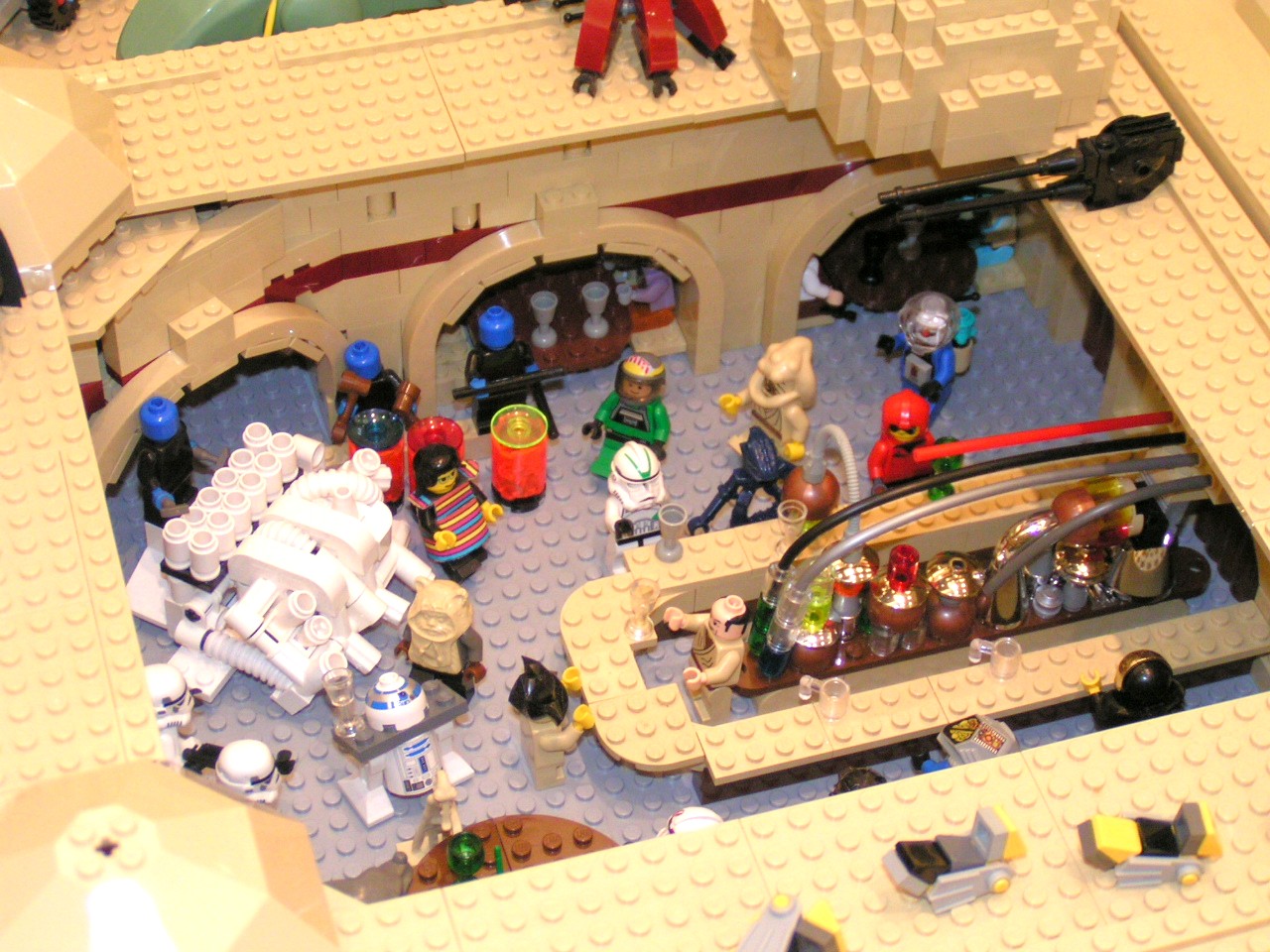 sw_-_cantina.jpg