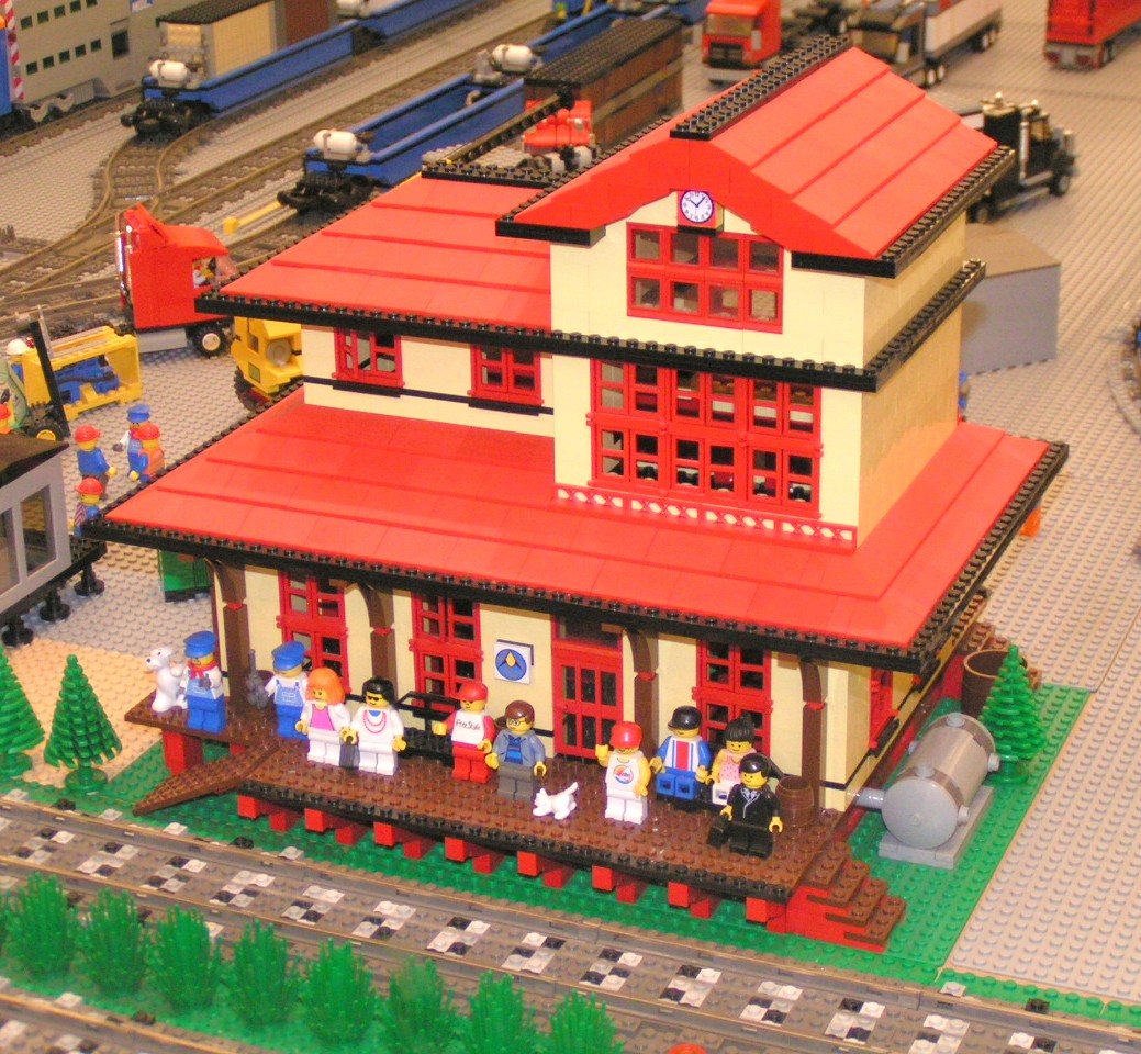 tan_and_red_train_station.jpg