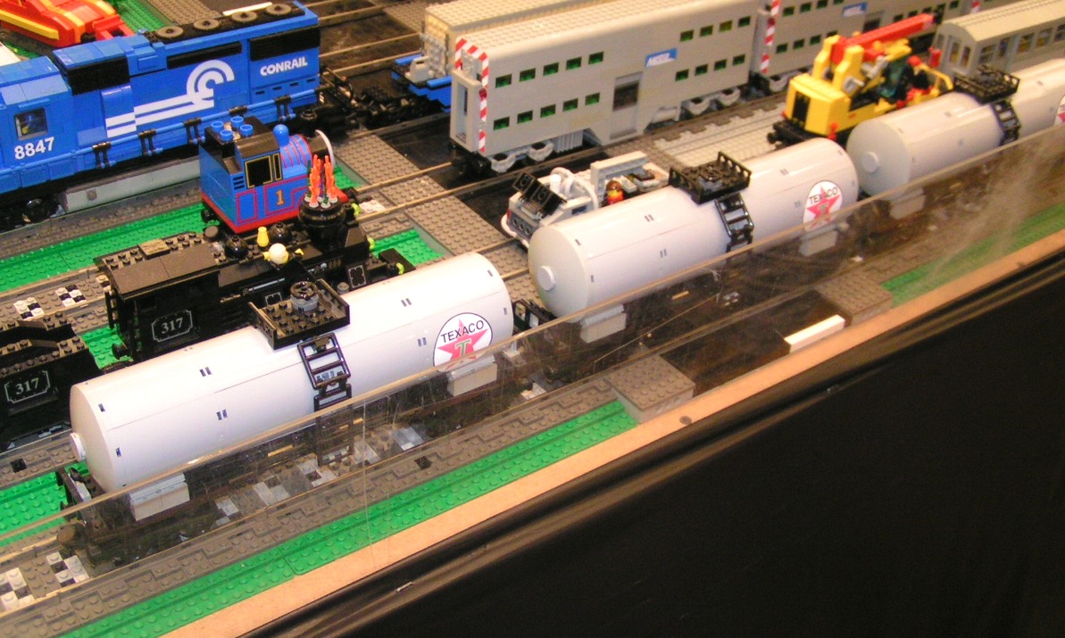 texaco_tanker_cars.jpg