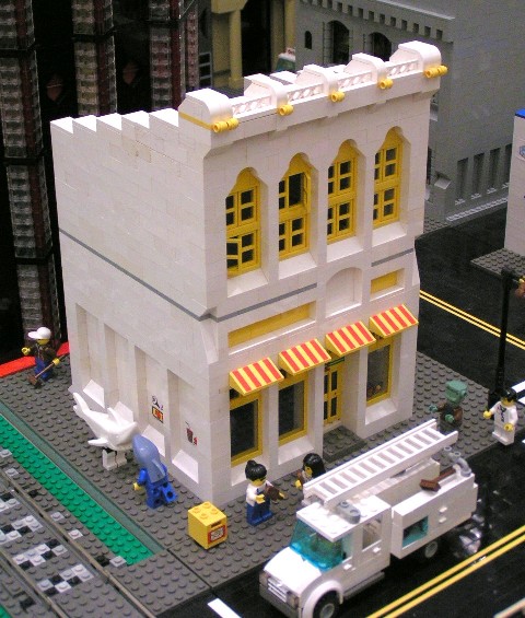 white_and_yellow_building.jpg