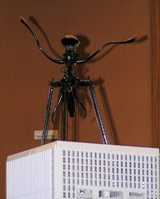 creature_on_wtc_-_small.jpg