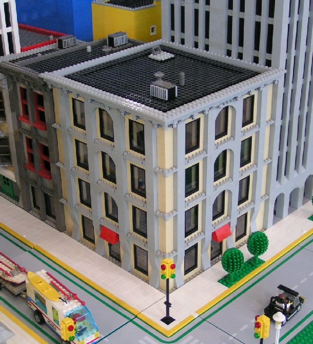 gray-n-tancornerbuilding.jpg