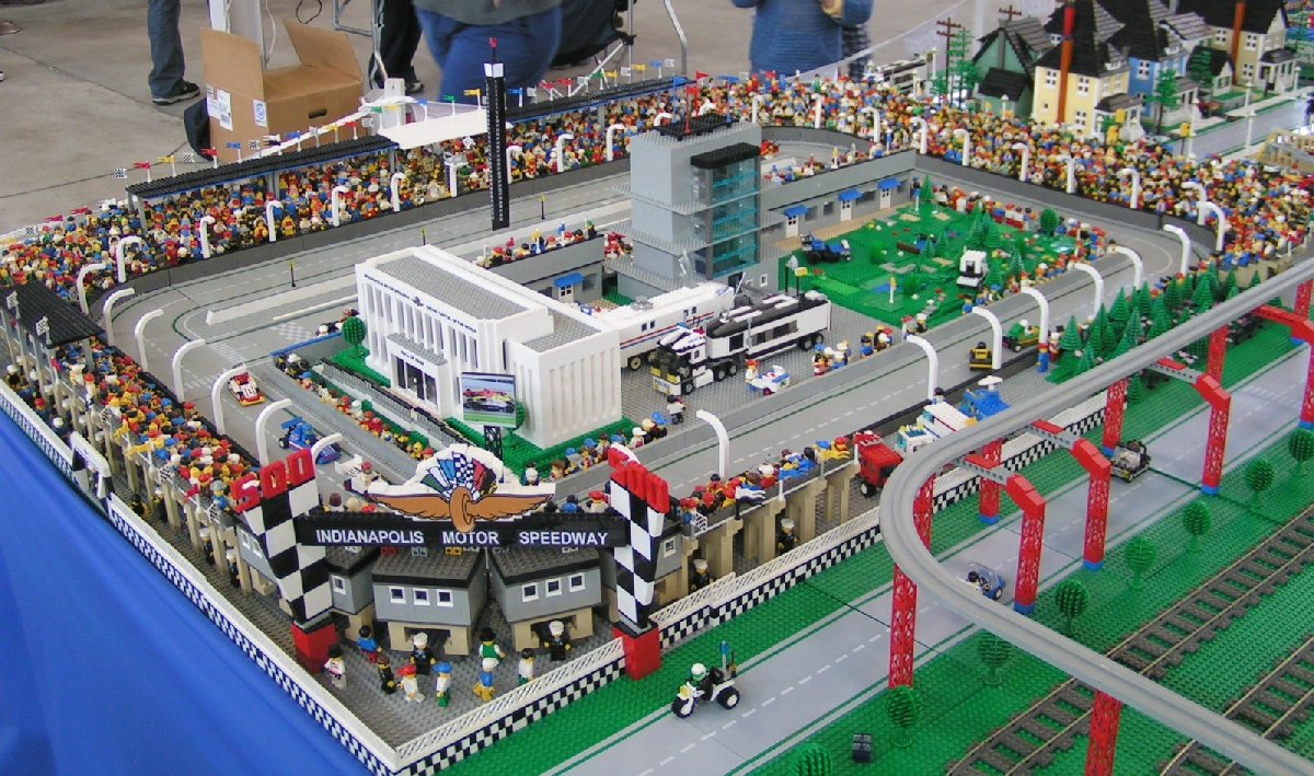 indyspeedway2.jpg