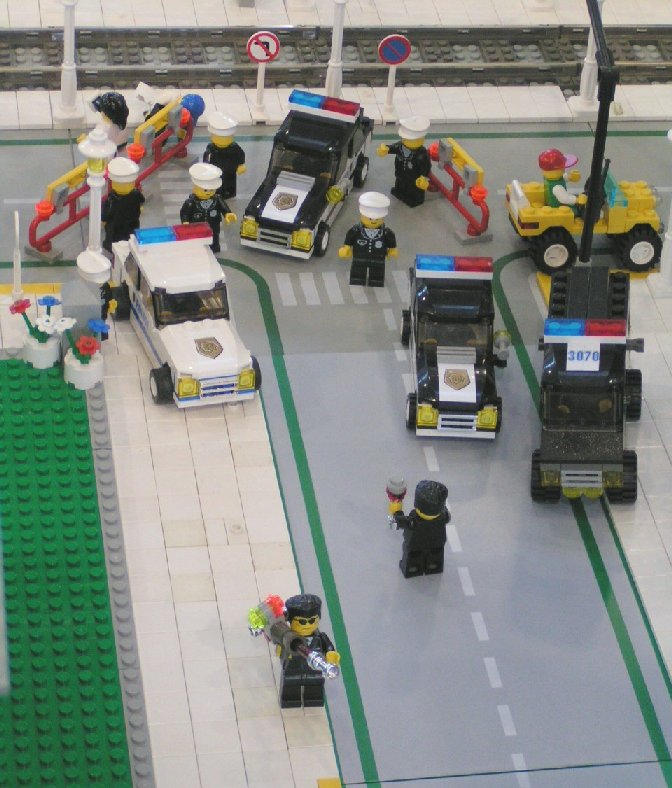 policeblockade.jpg