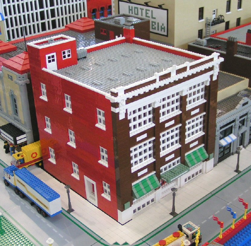 red-n-brownbuilding.jpg