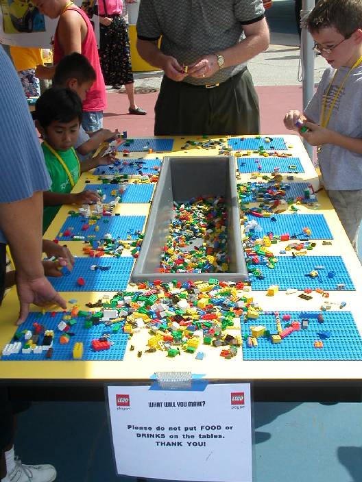 playtable2.jpg