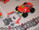 giant_pincher_arm_vehicle.jpg