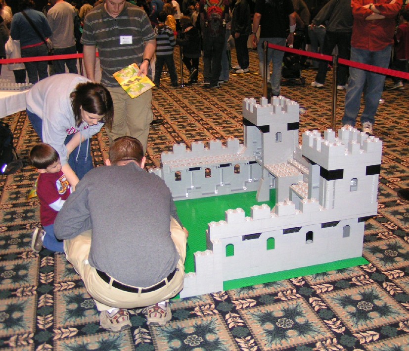 building_the_castle2.jpg