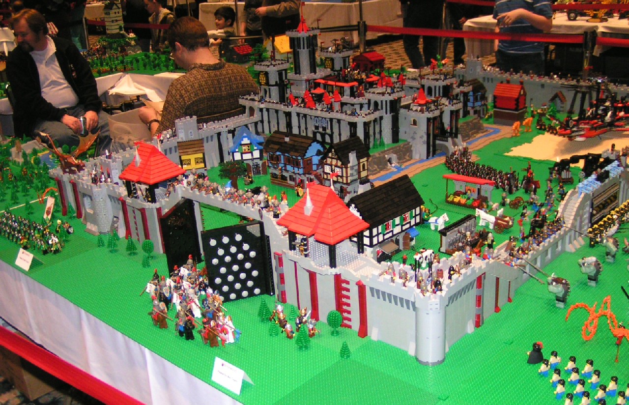 baron_castle_and_tall_walls.jpg