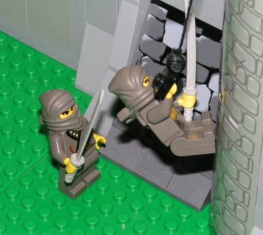 ninjas_scaling_wall.jpg