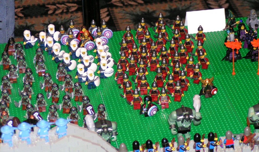 orcs_and_eastern_army_approaching_wall.jpg