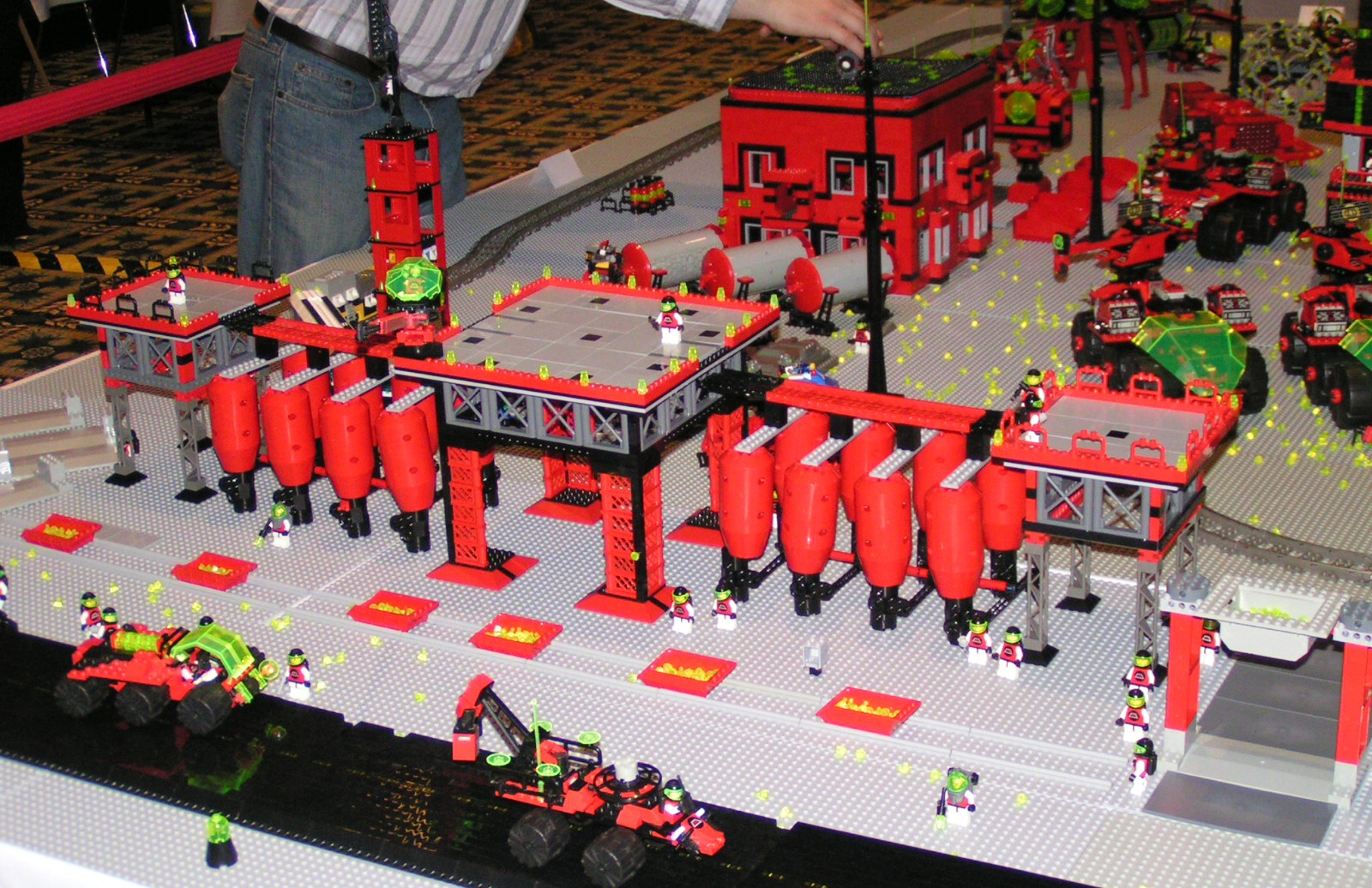 siphon_feed_crystal_processing_plant.jpg