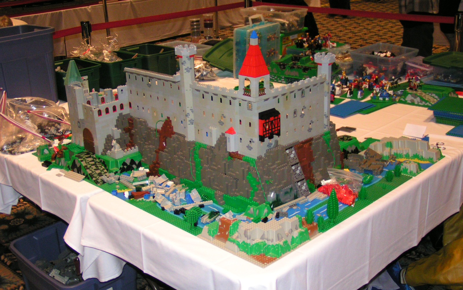 peters_castle2.jpg