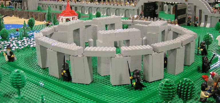 stonehenge2.jpg