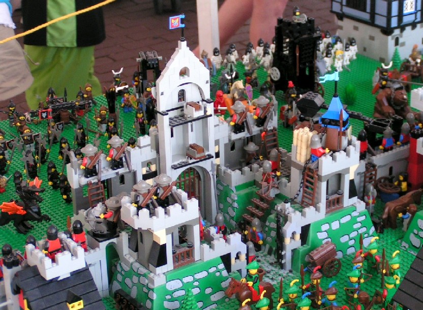 ccc_wall_-_tower_gate_inside.jpg