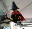 witch_flying_on_broomstick.jpg
