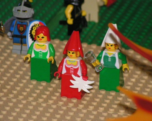 3_wenches.jpg