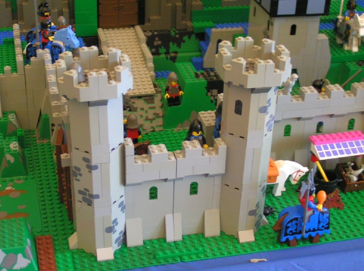 2_small_towers.jpg