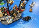 giant_squid_attacking_ship.jpg