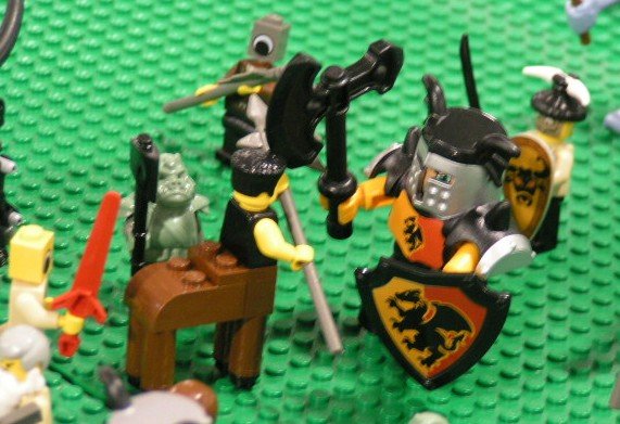centaur_fighting_giant.jpg