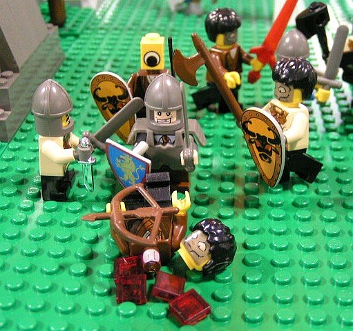 dwarf_under_attack2.jpg
