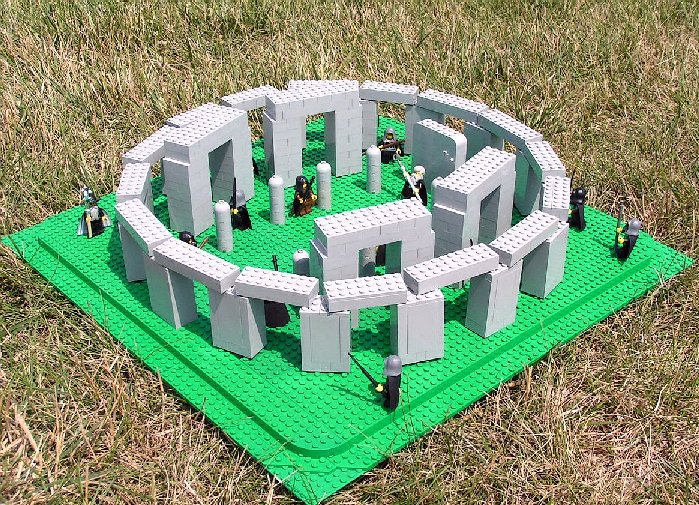 stonehenge2.jpg