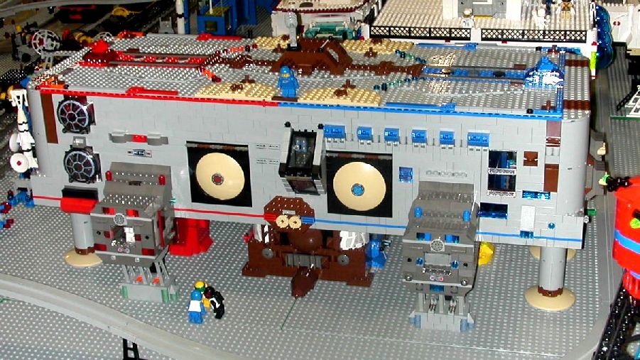 cryogenicmodule-side.jpg