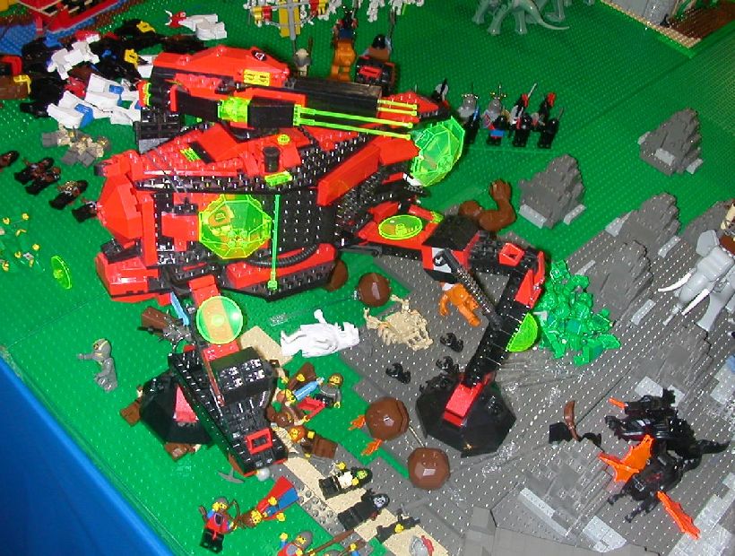 spaceattackingcastle2.jpg