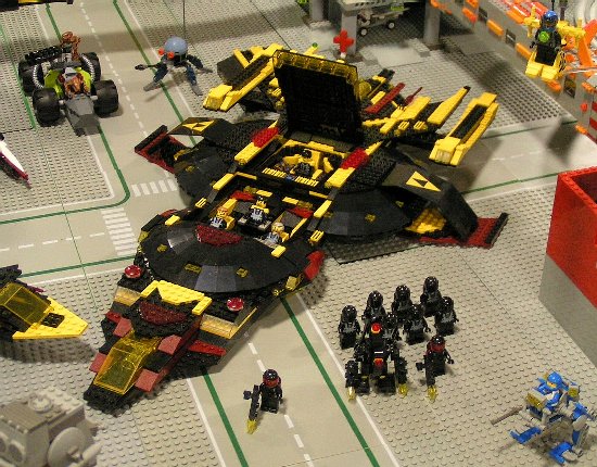 blacktron_i_ship.jpg